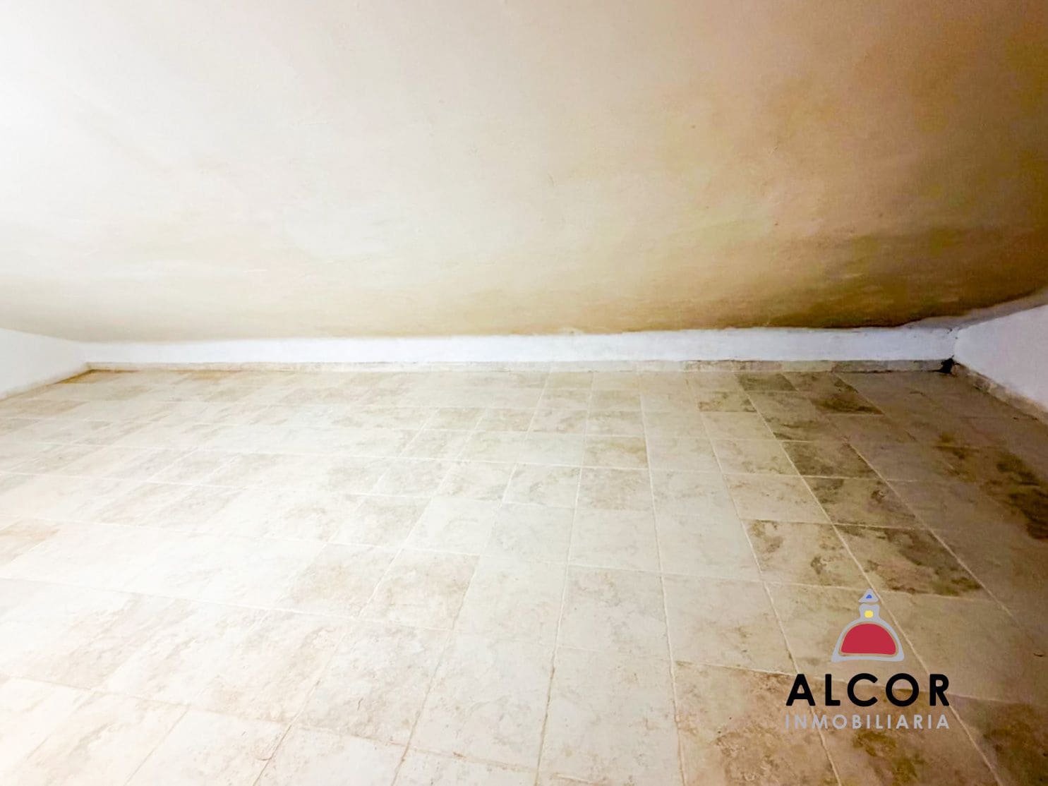 Chalet de 3 habitaciones en Torreblanca en venta - 300.000 € (Ref: 9470331)