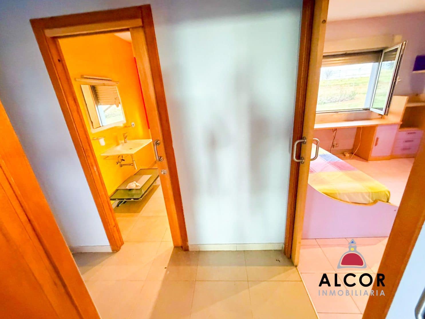 Chalet de 3 habitaciones en Torreblanca en venta - 300.000 € (Ref: 9470331)