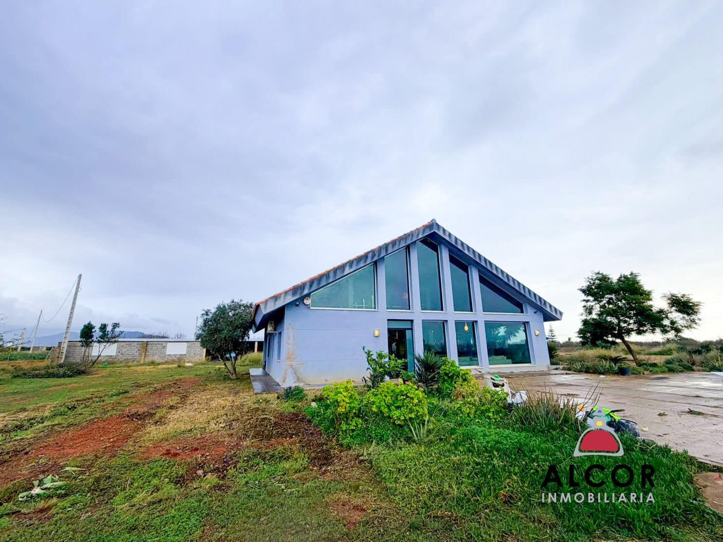 Chalet de 3 habitaciones en Torreblanca en venta - 300.000 € (Ref: 9470331)