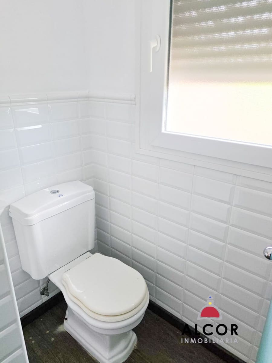 5 soverom Villa til salgs i Vinaros med garasje - € 325 000 (Ref: 9470931)