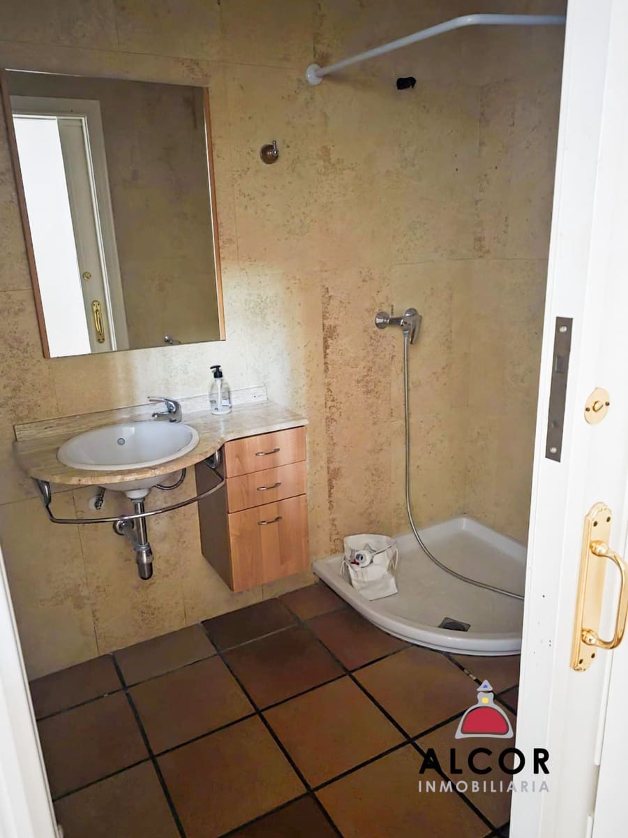 5 soverom Villa til salgs i Vinaros med garasje - € 325 000 (Ref: 9470931)