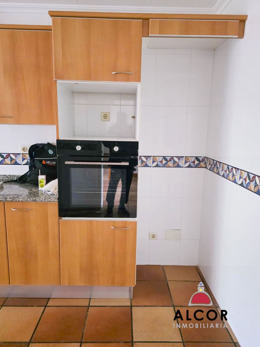 5 soverom Villa til salgs i Vinaros med garasje - € 325 000 (Ref: 9470931)