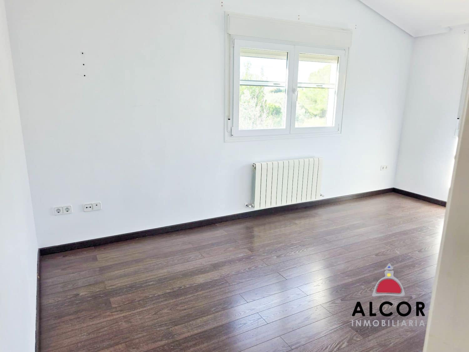 5 soverom Villa til salgs i Vinaros med garasje - € 325 000 (Ref: 9470931)