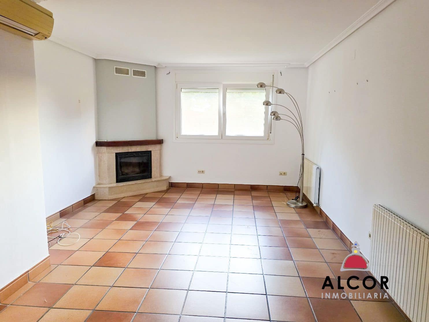 5 soverom Villa til salgs i Vinaros med garasje - € 325 000 (Ref: 9470931)