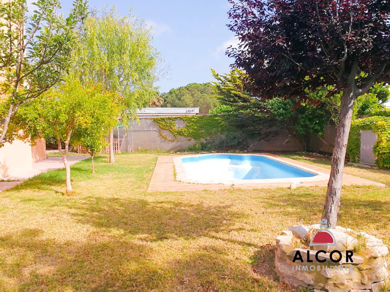 5 soverom Villa til salgs i Vinaros med garasje - € 325 000 (Ref: 9470931)