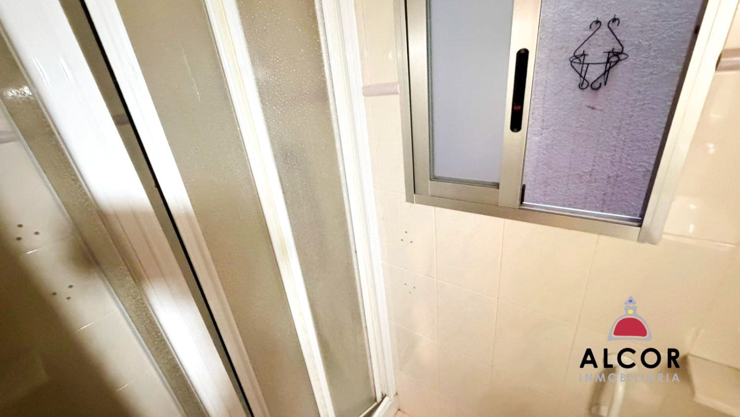 5 bedroom Flat for sale in Benicarlo - € 165,000 (Ref: 9501960)