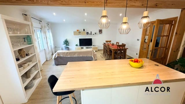 5 slaapkamer Flat te koop in Benicarló - € 165.000 (Ref: 9501960)