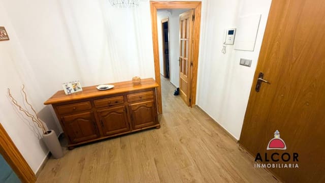5 slaapkamer Flat te koop in Benicarló - € 165.000 (Ref: 9501960)