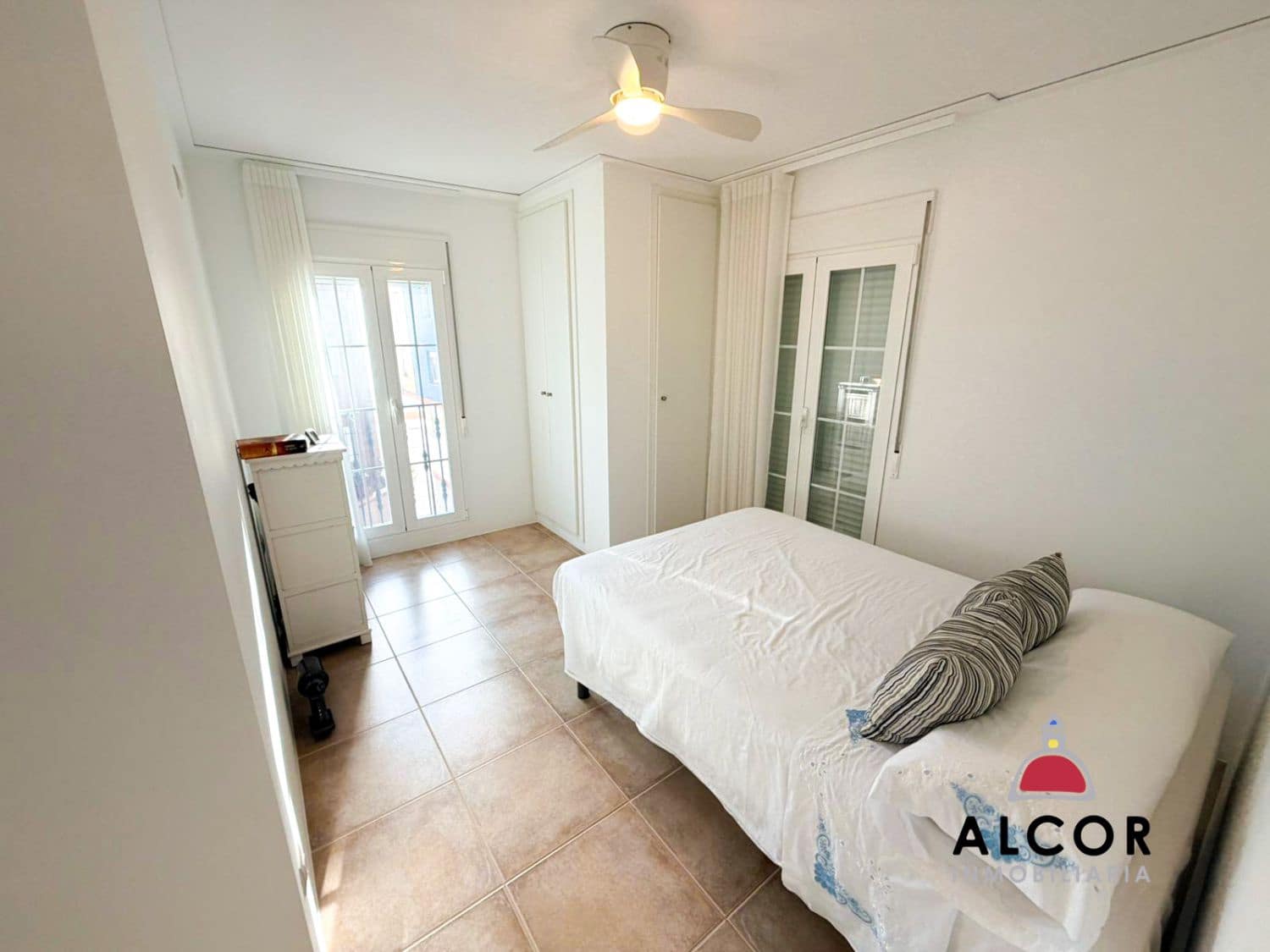 Casa de 3 habitaciones en Torreblanca en venta - 390.000 € (Ref: 9508523)