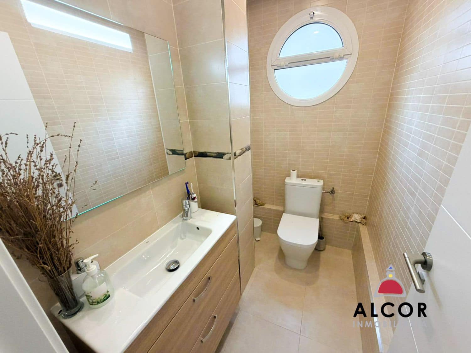 Casa de 3 habitaciones en Torreblanca en venta - 390.000 € (Ref: 9508523)