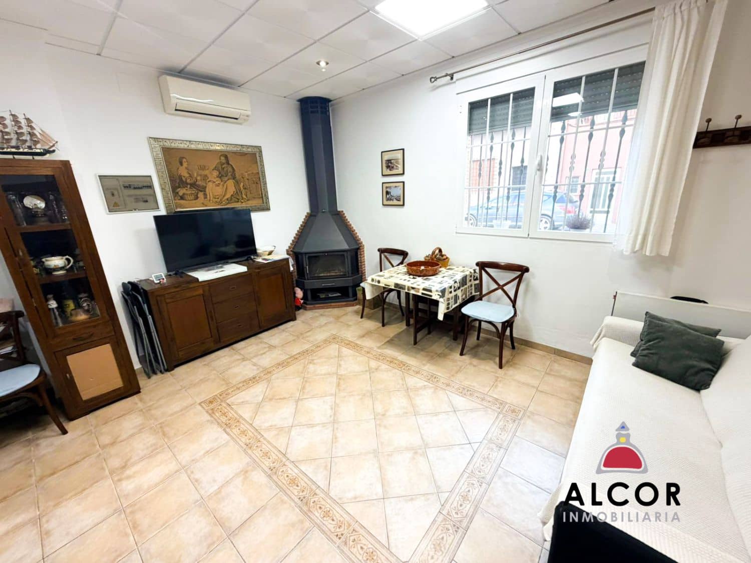 Casa de 3 habitaciones en Torreblanca en venta - 390.000 € (Ref: 9508523)