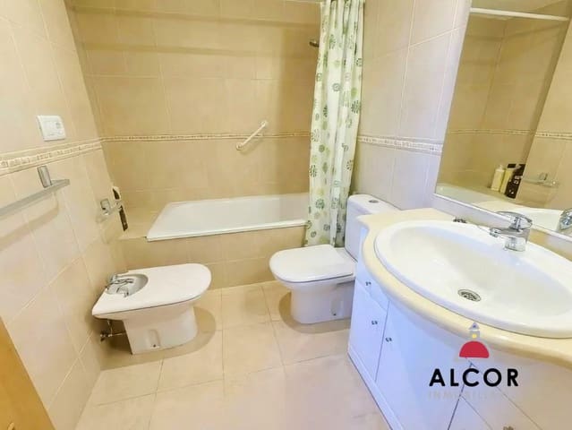 2 bedroom Flat for sale in Vinaròs with garage - € 191,000 (Ref: 9508524)