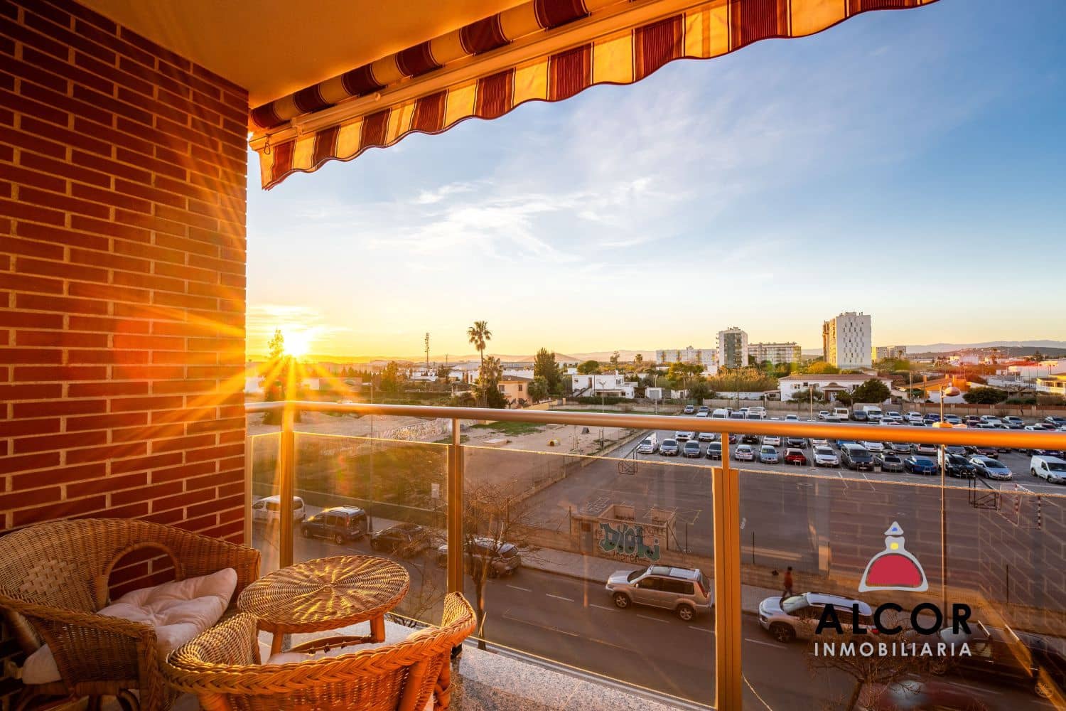 2 slaapkamer Flat te koop in Vinaros met garage - € 190.500 (Ref: 9508524)