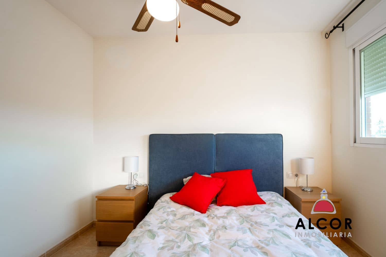 2 slaapkamer Flat te koop in Vinaros met garage - € 190.500 (Ref: 9508524)