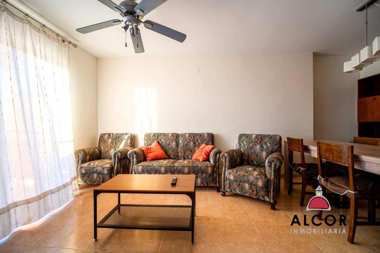 2 slaapkamer Flat te koop in Vinaros met garage - € 190.500 (Ref: 9508524)