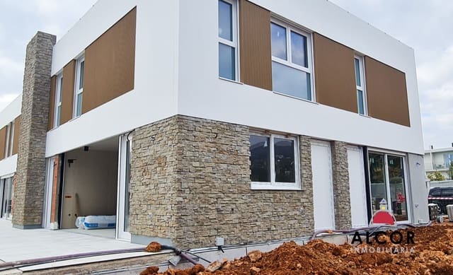 4 soverom Hus til salgs i Alcossebre, Alcalá de Xivert med garasje - € 395 000 (Ref: 9527182)