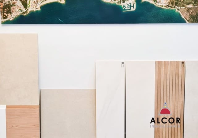 3 bedroom Apartment for sale in Alcossebre, Alcalá de Xivert with garage - € 310,000 (Ref: 9527186)