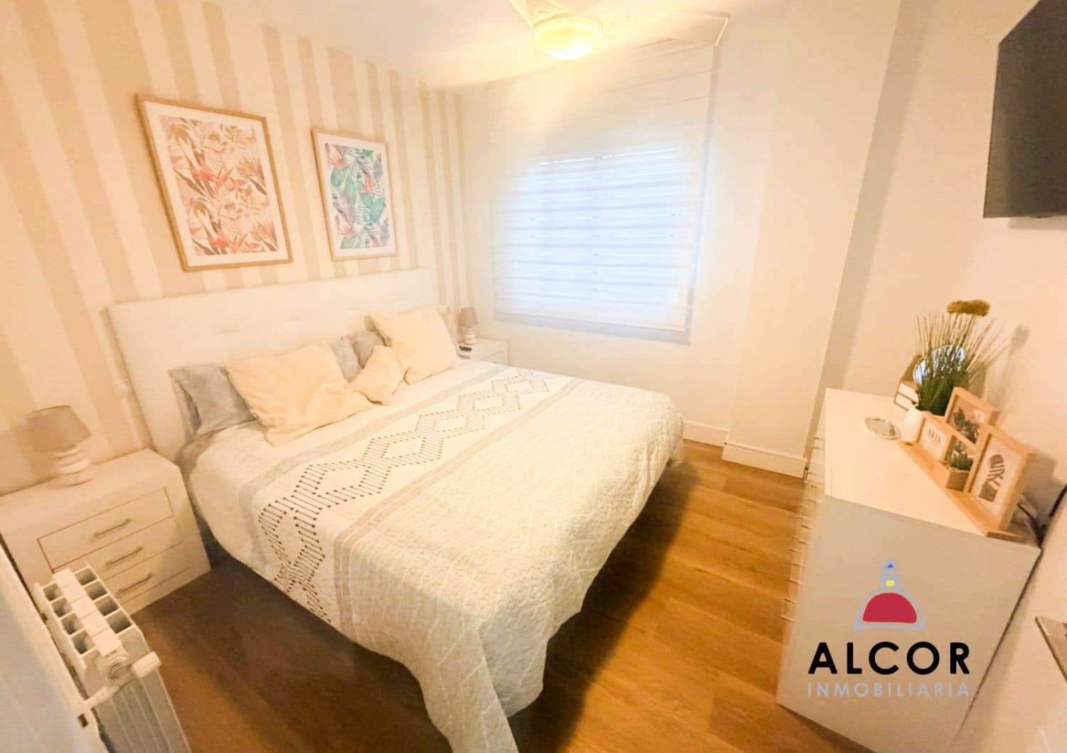 2 slaapkamer Flat te koop in Oropesa  met garage - € 295.000 (Ref: 9540781)