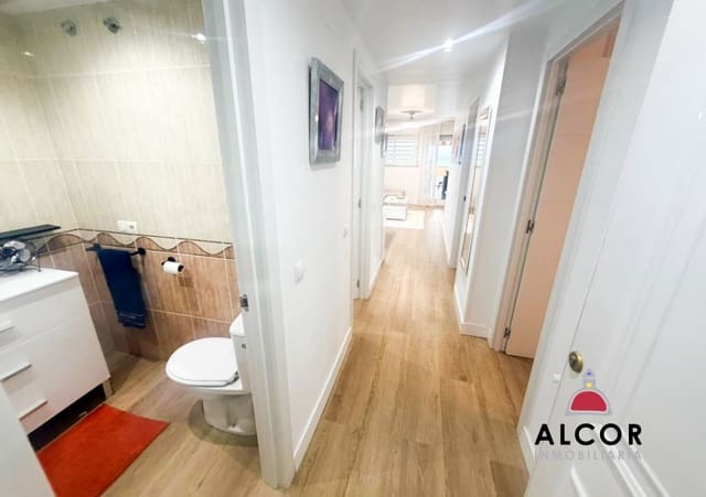 2 slaapkamer Flat te koop in Oropesa  met garage - € 295.000 (Ref: 9540781)