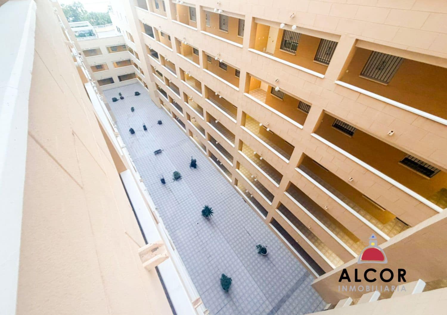 2 slaapkamer Flat te koop in Oropesa  met garage - € 295.000 (Ref: 9540781)