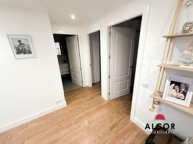 4 makuuhuone Rivitalo myytävänä paikassa Les Cases d'Alcanar, Alcanar mukana 
autotalli - 349 000 € (Ref: 9557765)