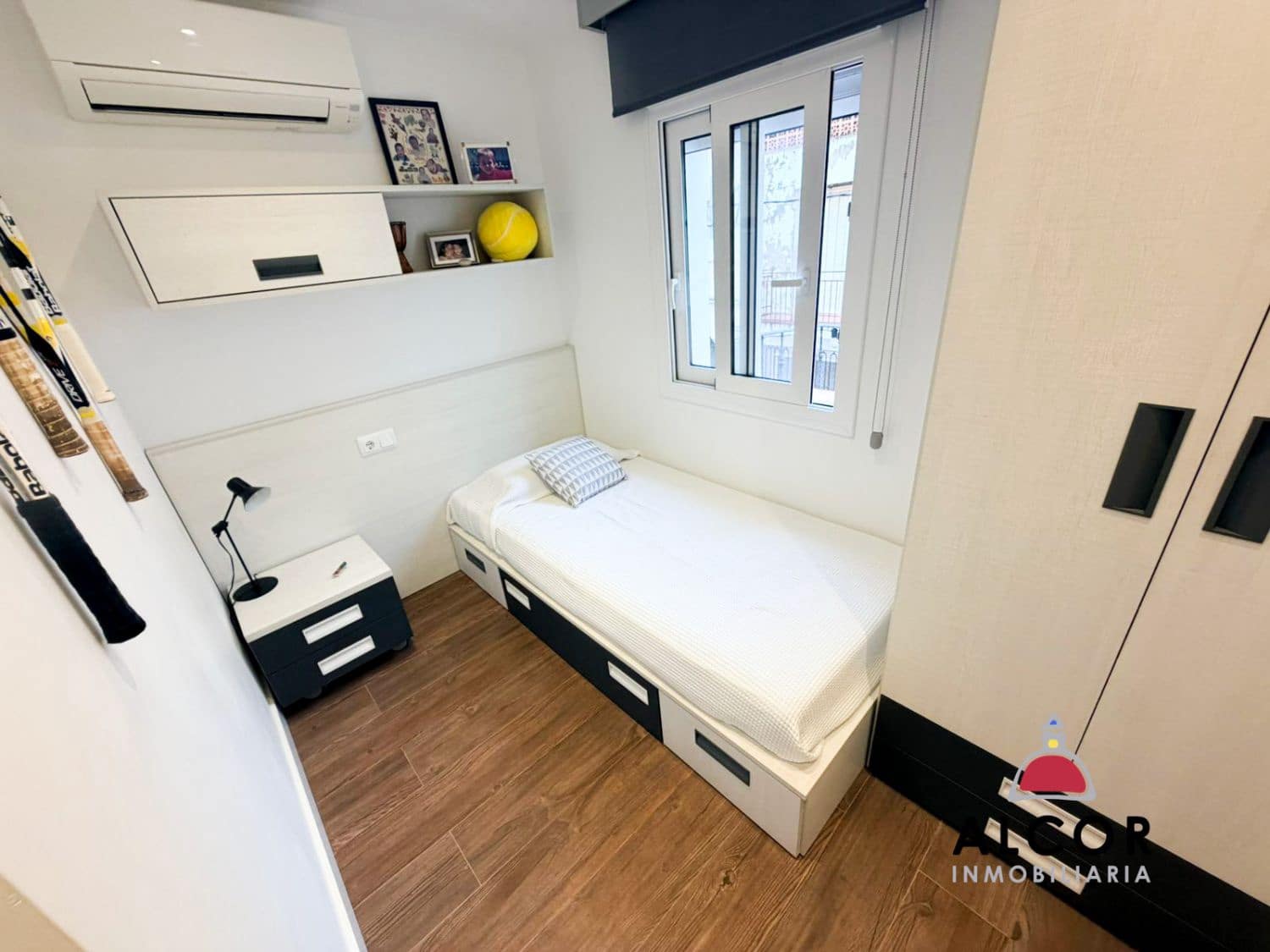 4 bedroom Terraced Villa for sale in Les Cases d'Alcanar with garage - € 349,000 (Ref: 9557765)