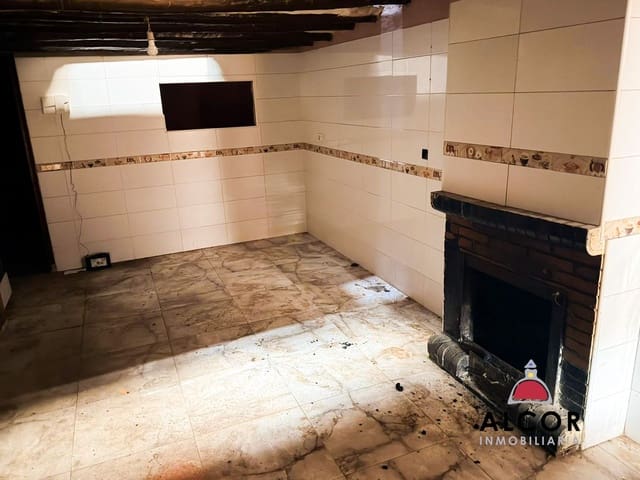 3 sypialnia Dom na sprzedaż w La Salzedella - 54 000 € (Ref: 9585966)