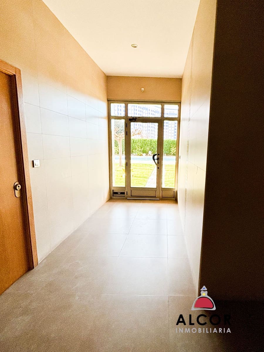 2 sovrum Lägenhet till salu i Oropesa  - 170 000 € (Ref: 9585967)