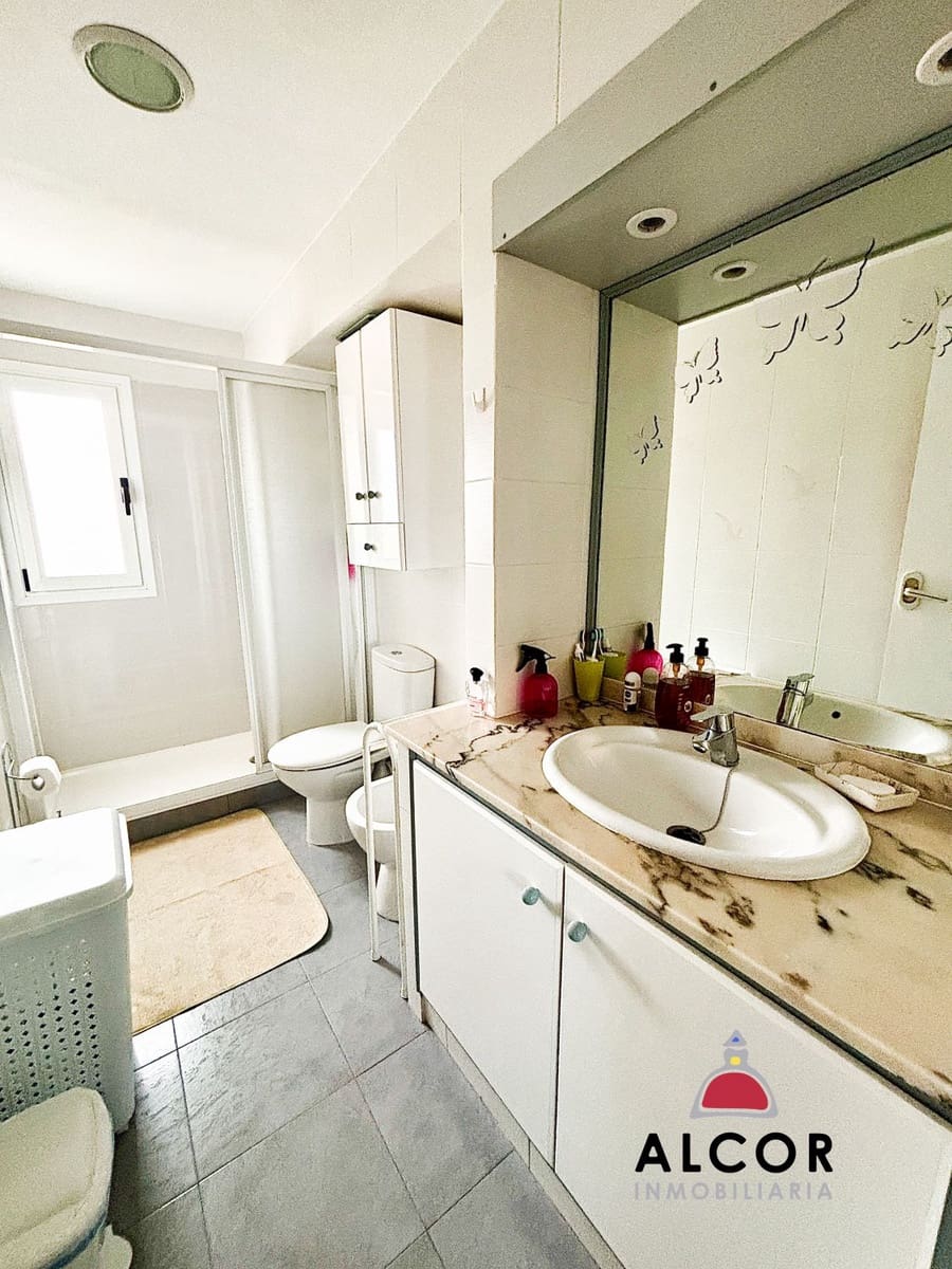 2 sovrum Lägenhet till salu i Oropesa  - 170 000 € (Ref: 9585967)