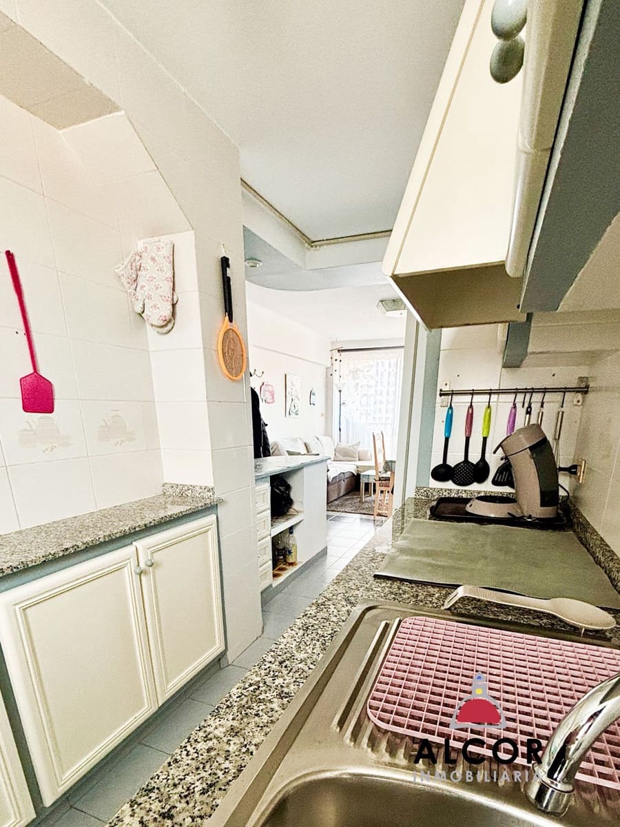 2 sovrum Lägenhet till salu i Oropesa  - 170 000 € (Ref: 9585967)