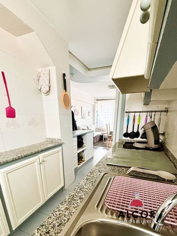 2 makuuhuone Asunto myytävänä paikassa Oropesa  - 170 000 € (Ref: 9585967)