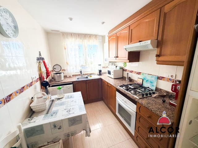 2 makuuhuone Asunto myytävänä paikassa Oropesa  mukana 
autotalli - 217 000 € (Ref: 9590838)