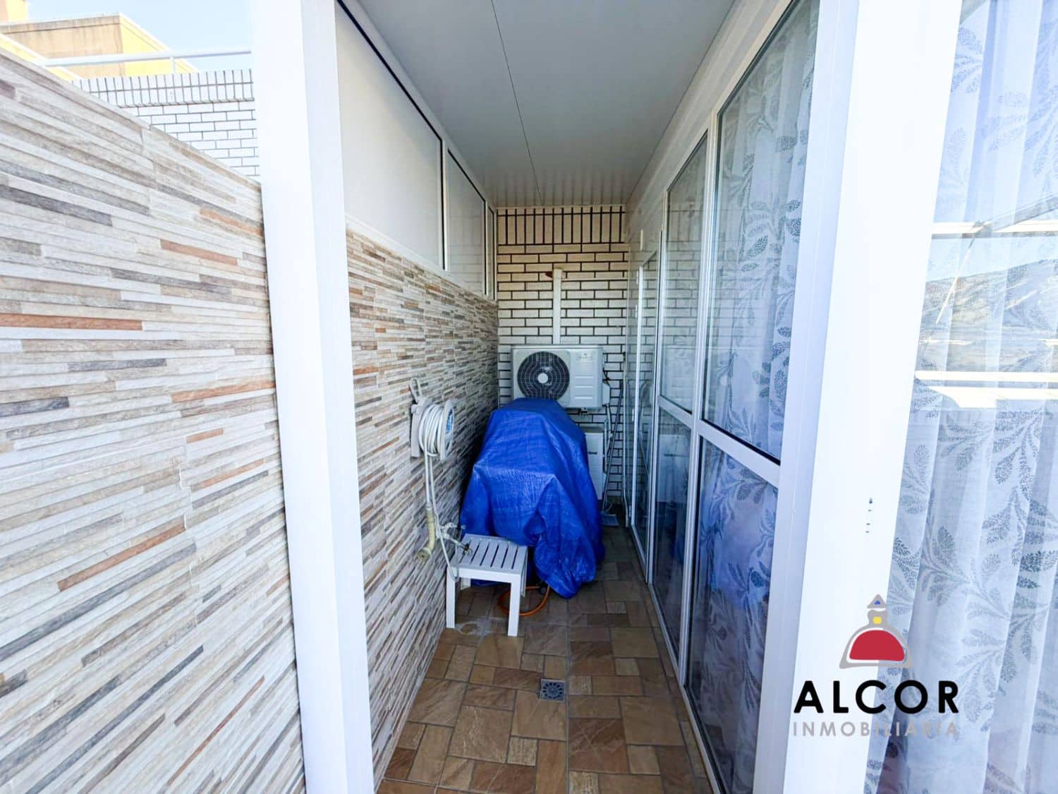 2 makuuhuone Asunto myytävänä paikassa Oropesa  mukana 
autotalli - 217 000 € (Ref: 9590838)