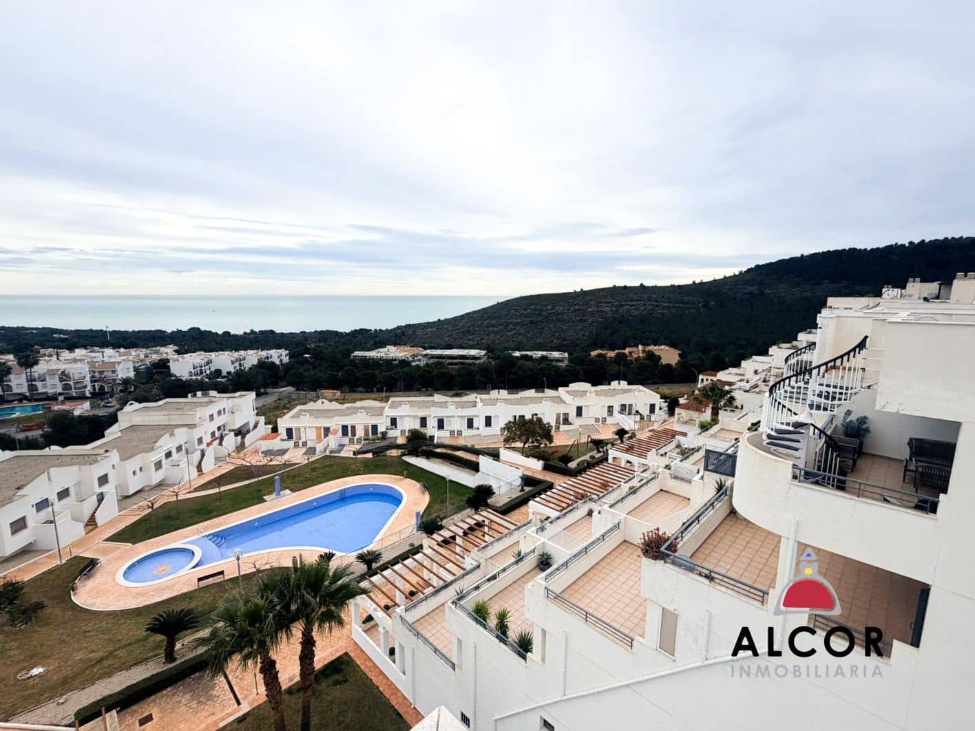 2 slaapkamer Penthouse te koop in Peniscola met garage - € 256.000 (Ref: 9594795)