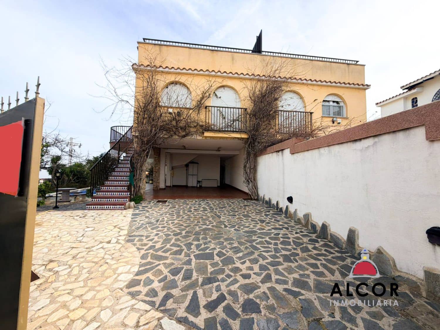 2 bedroom Villa for sale in Peniscola - € 525,000 (Ref: 9619060)