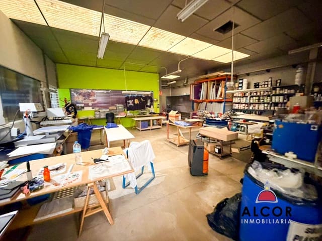 4 soverom Bedrift til salgs i Vinaròs - € 450 000 (Ref: 9627335)