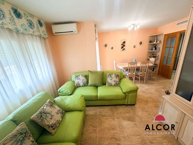 4 sovrum Lägenhet till salu i Benicarló med garage - 230 000 € (Ref: 9658465)