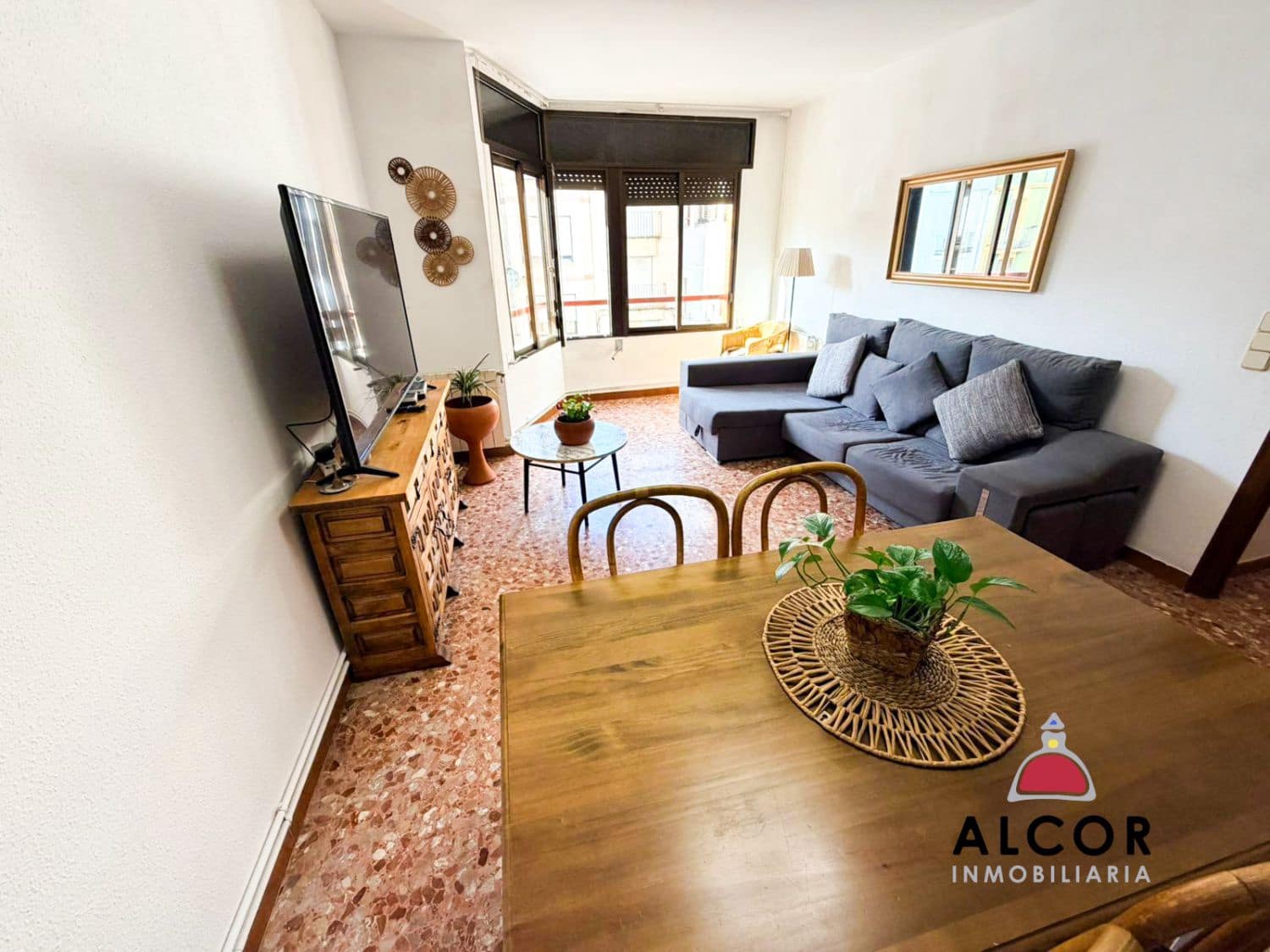 4 bedroom Flat for sale in Benicarlo - € 140,000 (Ref: 9670213)