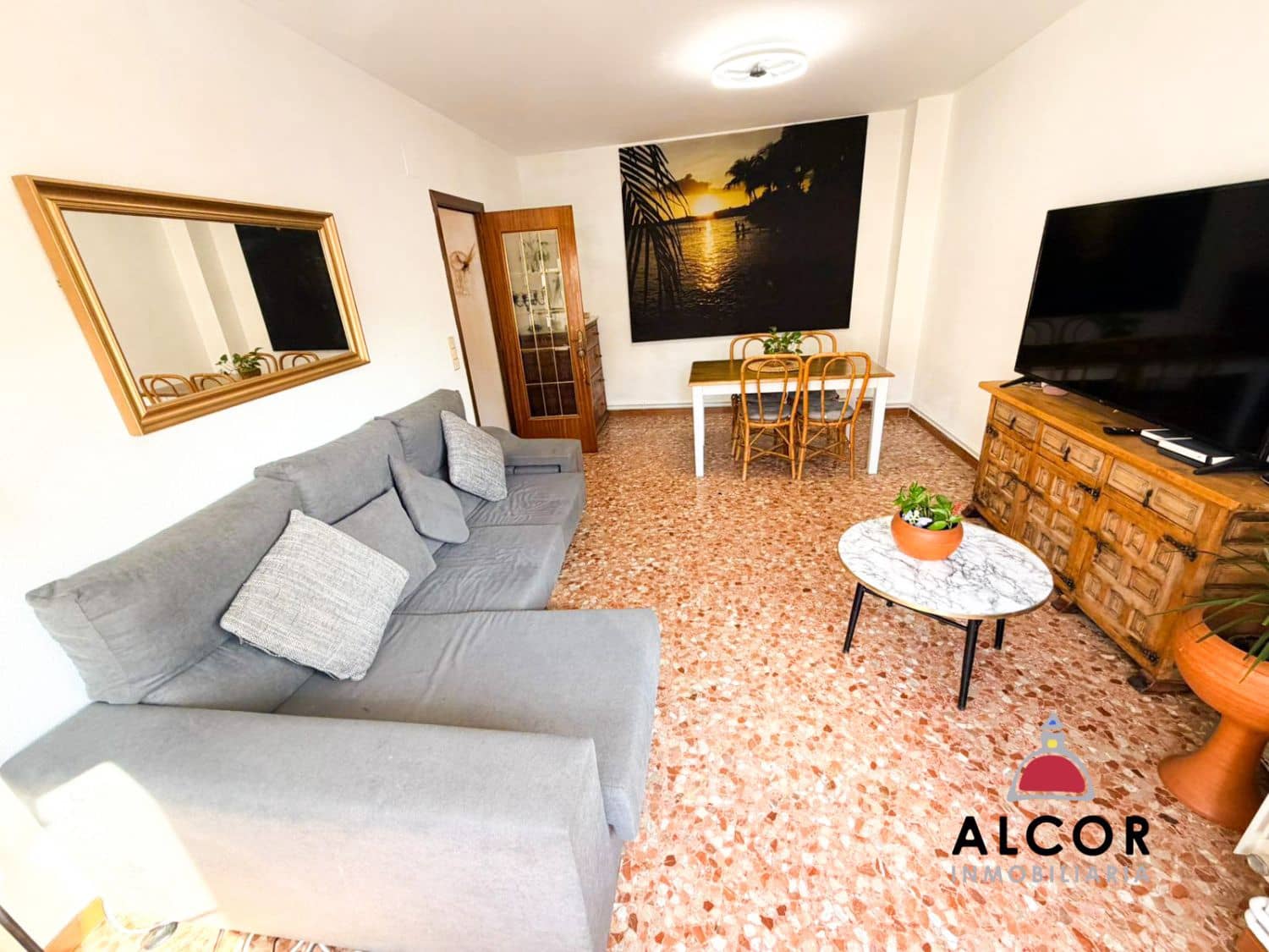 4 bedroom Flat for sale in Benicarlo - € 140,000 (Ref: 9670213)