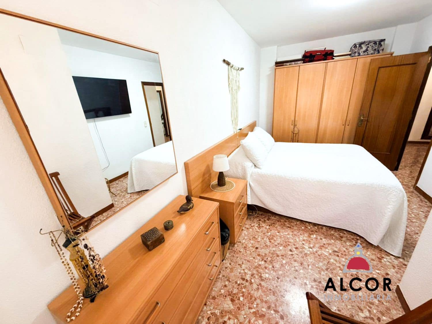 4 bedroom Flat for sale in Benicarlo - € 140,000 (Ref: 9670213)