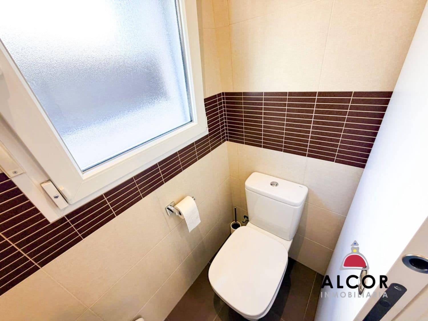 4 camera da letto Villa in vendita in Vinaros con garage - 320.000 € (Rif: 9677003)