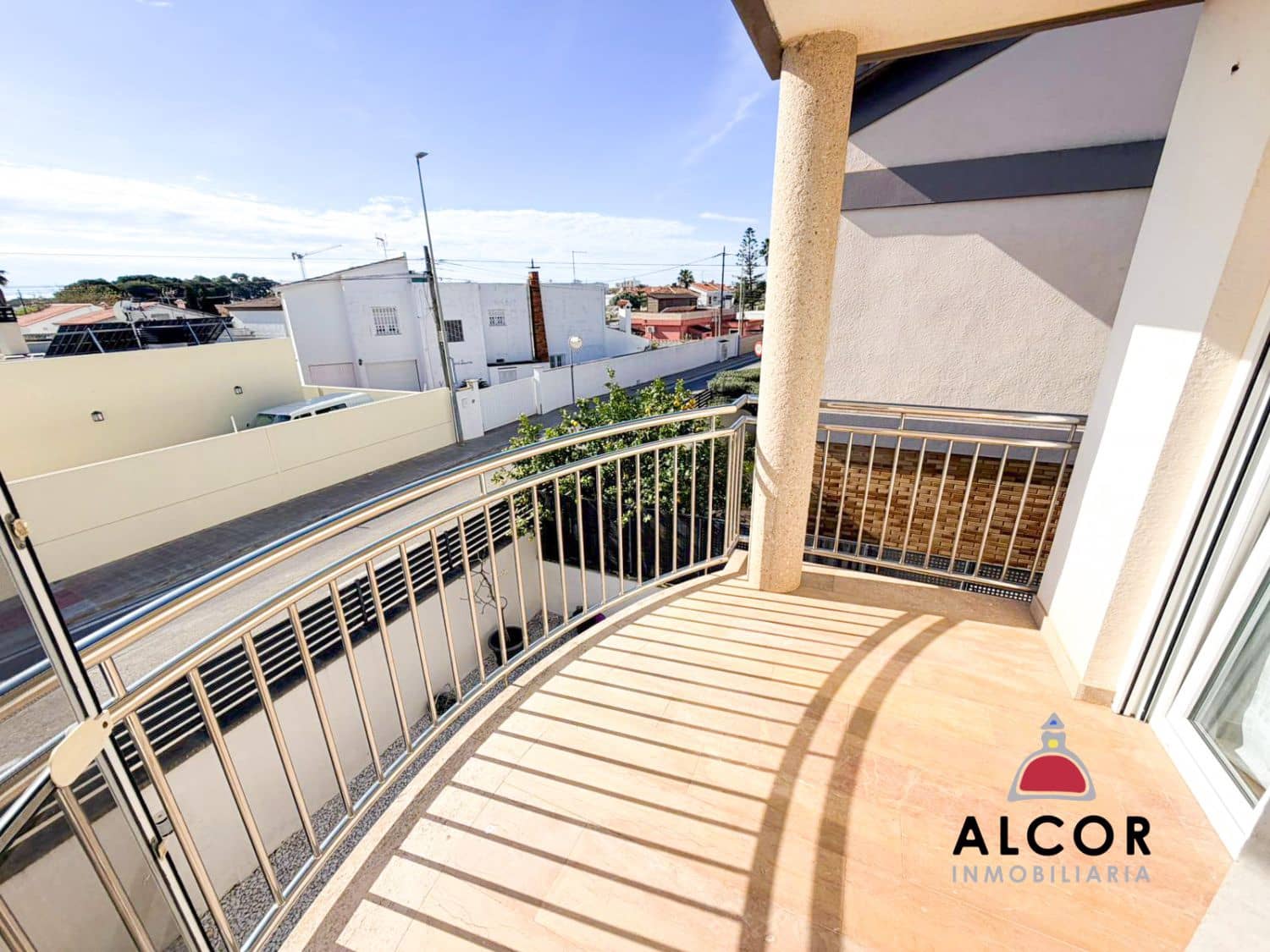 4 camera da letto Villa in vendita in Vinaros con garage - 320.000 € (Rif: 9677003)