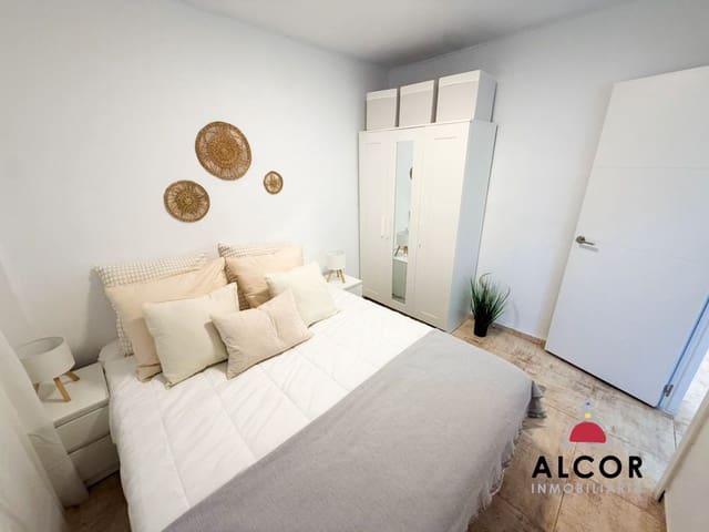 2 slaapkamer Flat te koop in Peñíscola met garage - € 215.000 (Ref: 9679601)