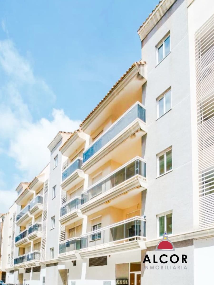 2 bedroom Flat for sale in Peniscola with garage - € 186,000 (Ref: 9722679)