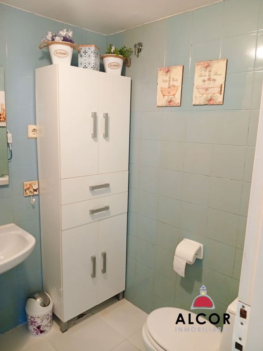 2 bedroom Flat for sale in Oropesa  - € 145,000 (Ref: 9737974)