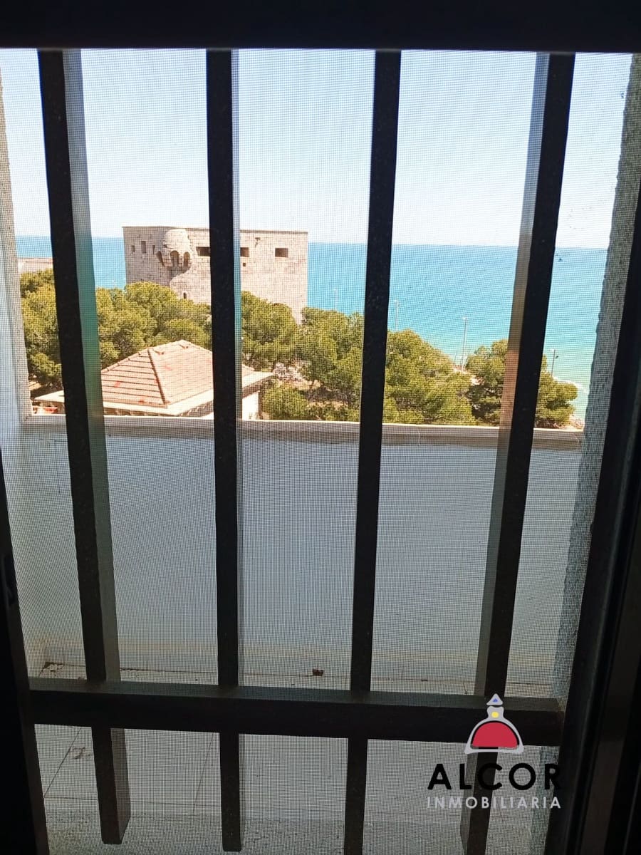 2 bedroom Flat for sale in Oropesa  - € 145,000 (Ref: 9737974)