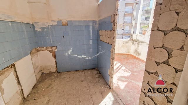 Commercial for sale in Benicarló - € 130,000 (Ref: 9743143)