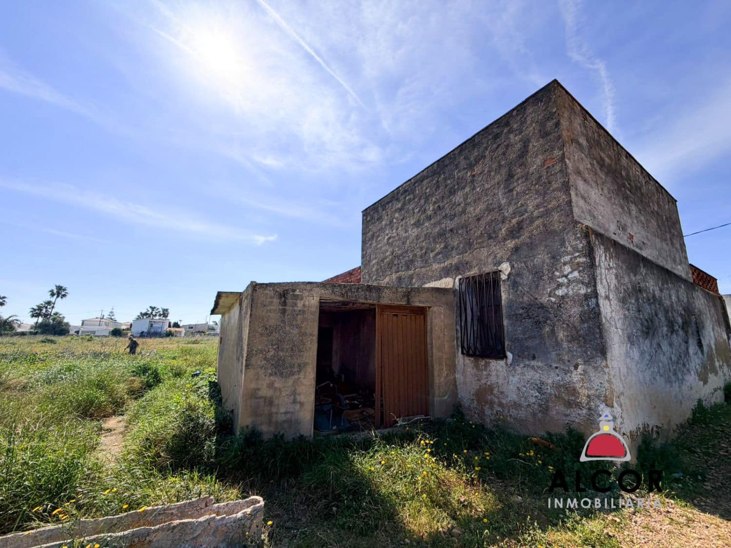 Grunde uden byggetilladelser til salg i Vinaros - € 154.000 (Ref: 9783663)