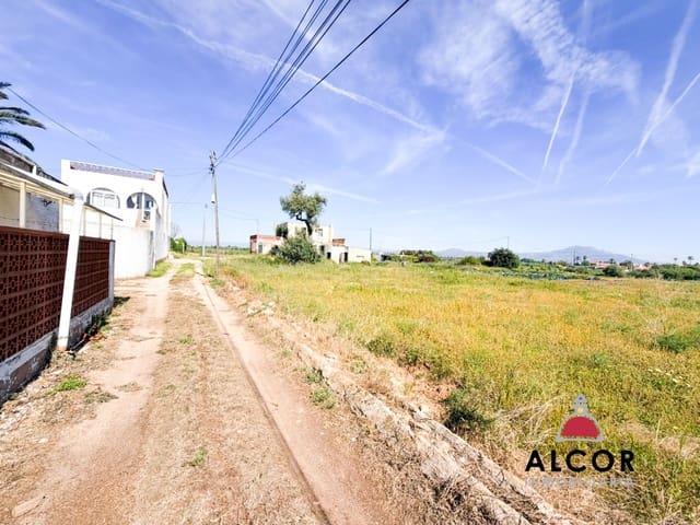 Grunde uden byggetilladelser til salg i Vinaròs - € 154.000 (Ref: 9783663)