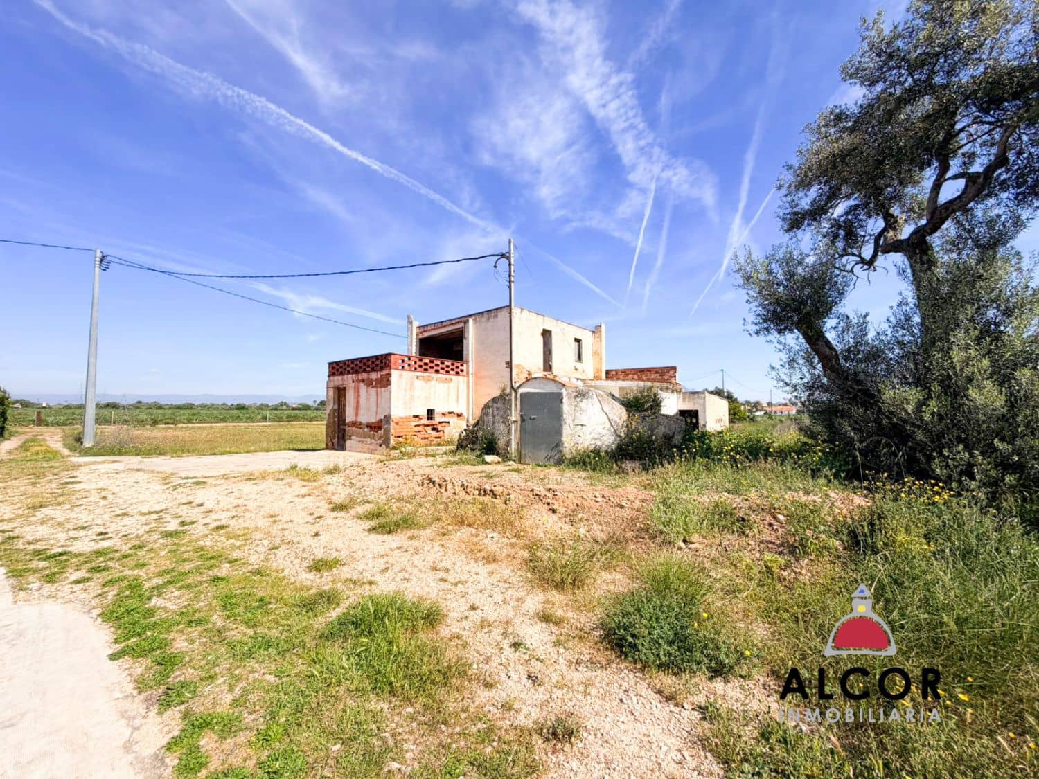 Grunde uden byggetilladelser til salg i Vinaros - € 154.000 (Ref: 9783663)